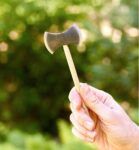 Viking's Dart - Medieval Small Viking Axe Throwing Game