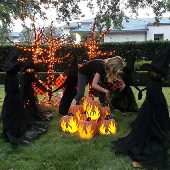WitchCrow - Halloween Witch Coven Decoration Set